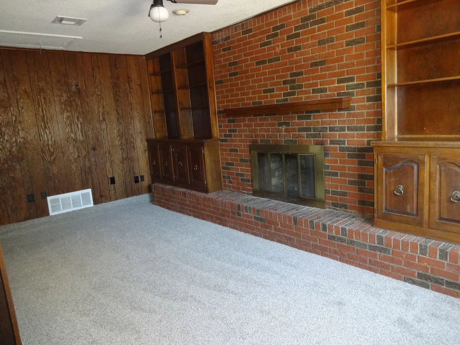 3 bed, 1187 sqft, $1,100 — Photo 4