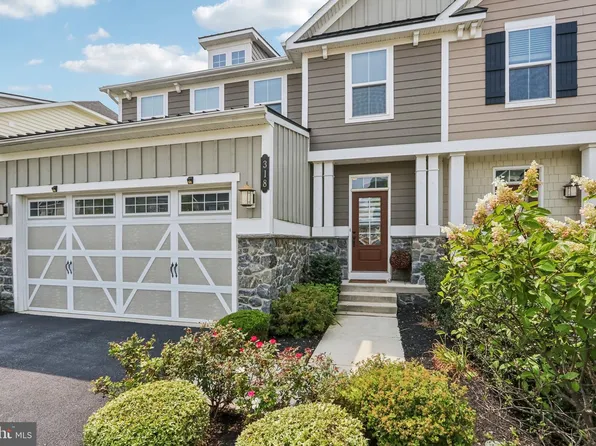 318 Quarry Point Rd, Malvern, PA 19355