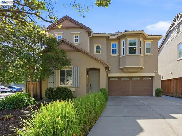3910 Hidden Grove Ln, Concord, CA 94519