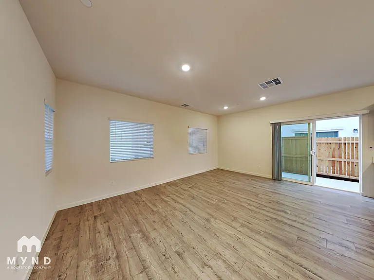 3049 Pruett Dr — Photo 5