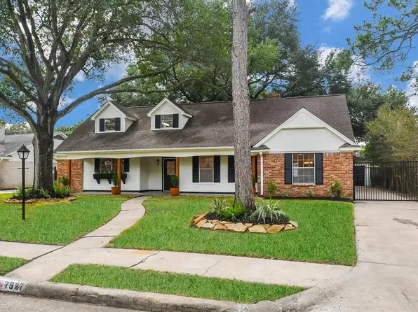 7927 Braesdale Ln, Houston, TX 77071