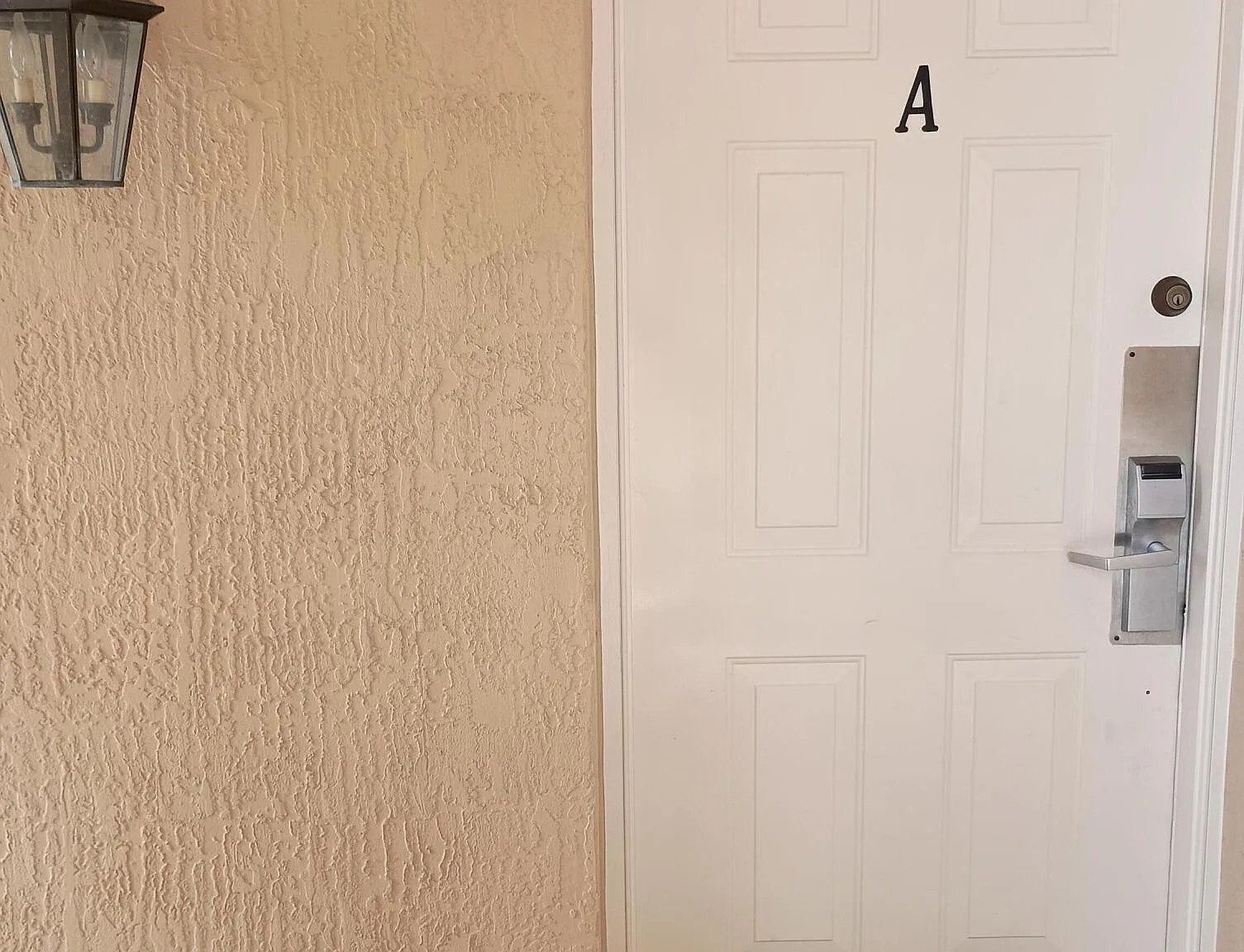 1 bed, 1.5 bath, 1000 sqft, $1,700 — Photo 4