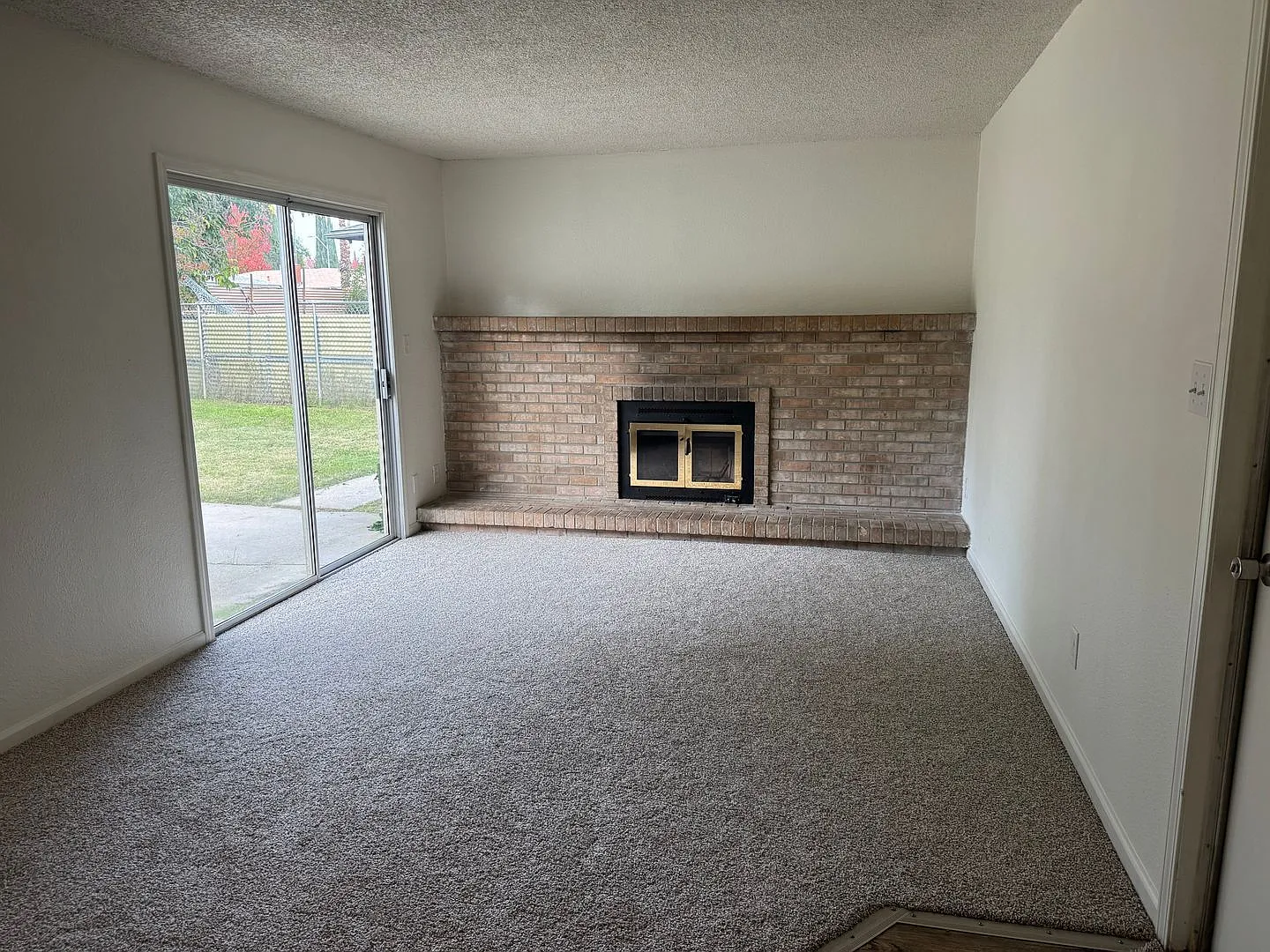 For Rent — Photo 3