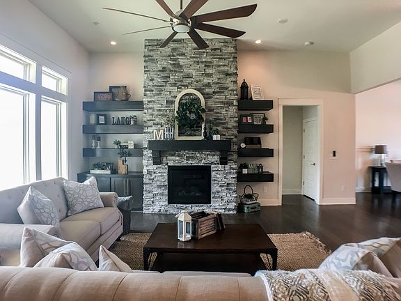 3rd image of 6758 NW Meyers Cir