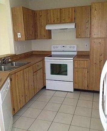 2nd image of 15746 Woodgate Pl #B