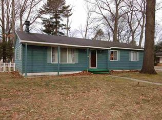 127 Otsego Pl, Cadillac, MI 49601