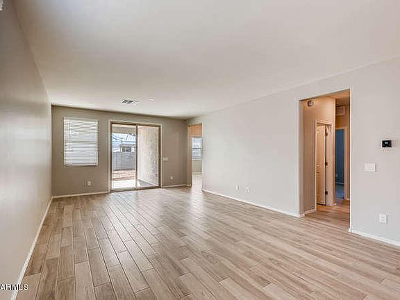 3rd image of 15409 W Windward Ave