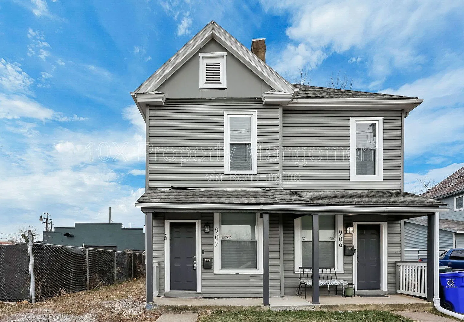 2 bed, 1.0 bath, 963 sqft, $1,110 — Photo 1