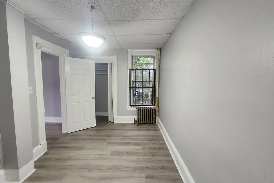 165 Pearl St #3