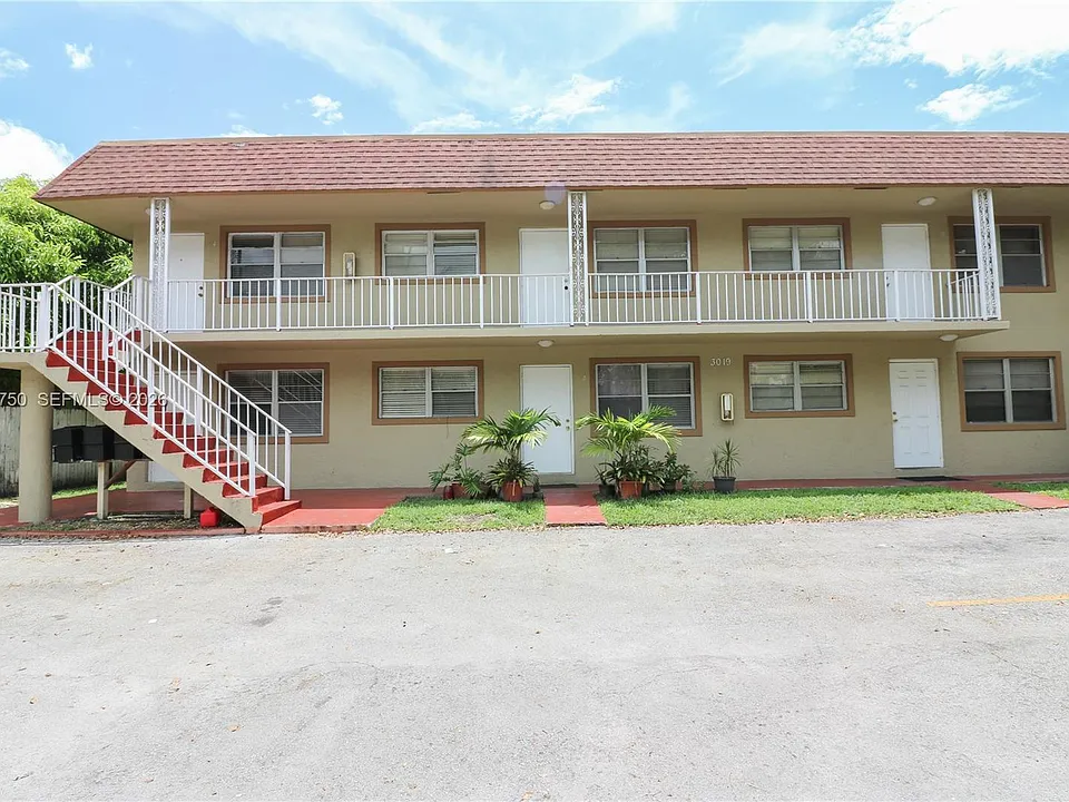 3019 SW 68th Ter #5