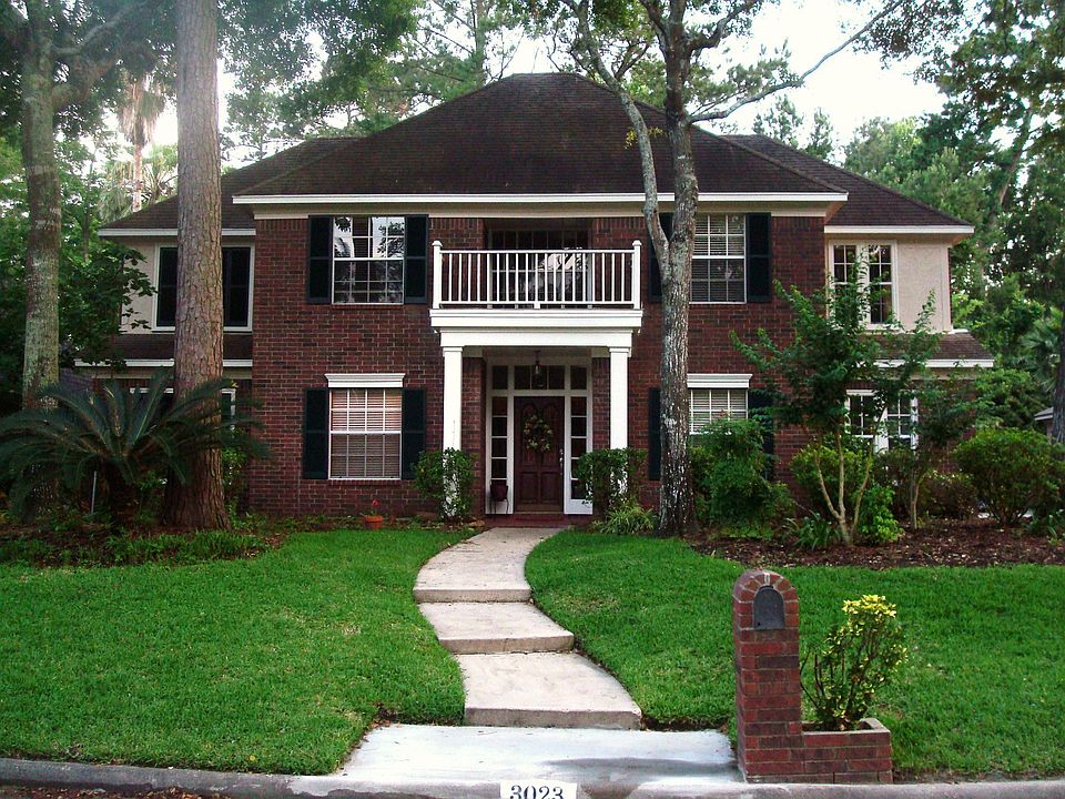 1st image of 3023 Emerald Grove Dr