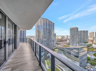 Sls Lux Brickell, Miami, FL 33130