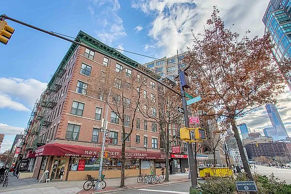 Rented by Compass | media 1