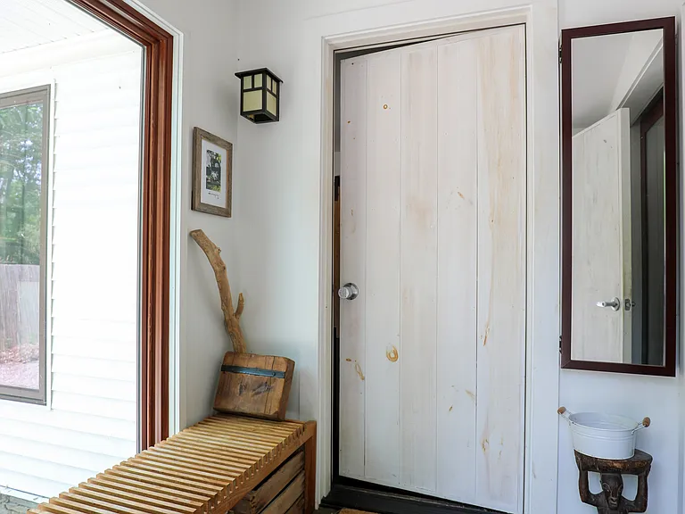 10 Fitzsimmons Ln — Photo 12