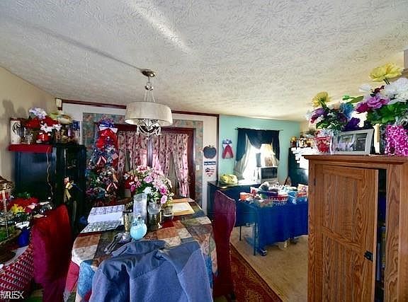 5th image of 1317 Scioto Ave