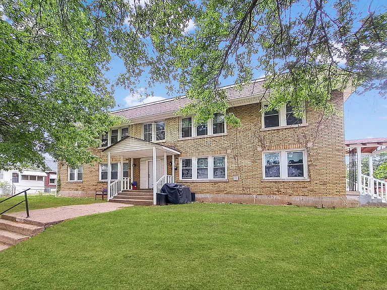 701 Hazel St #3 — Photo 13