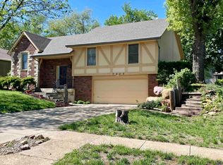 3806 SW Deer Trail Dr, Topeka, KS 66610