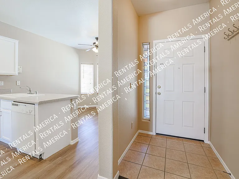 11925 W Jefferson St — Photo 31