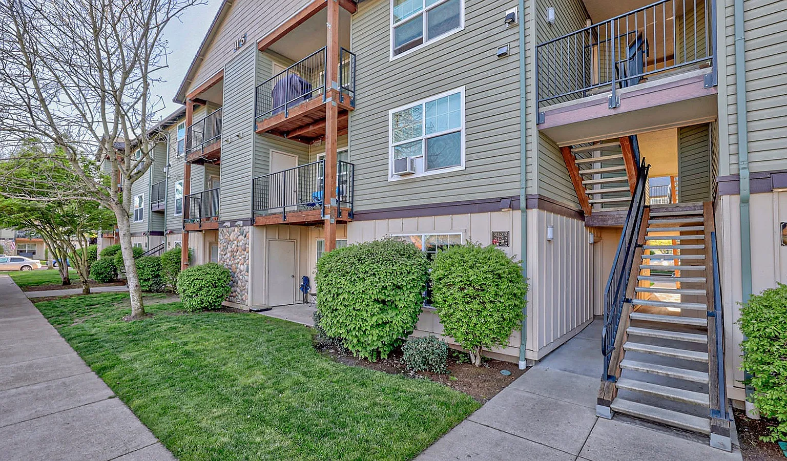 Stone Ridge Apartments — Photo 2