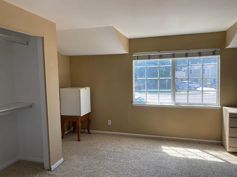 8693 Medford St — Photo 7