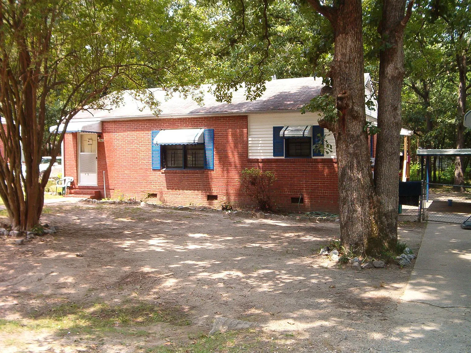 3 bed, 1143 sqft, $950 — Photo 3