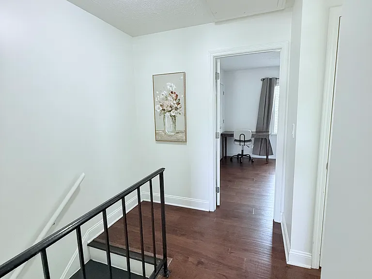 4848 Westport Rd — Photo 8