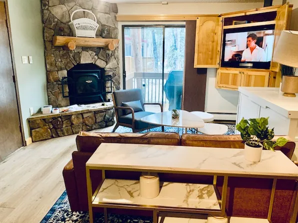 160 Creekside Dr APT 10-B, Frisco, CO 80443