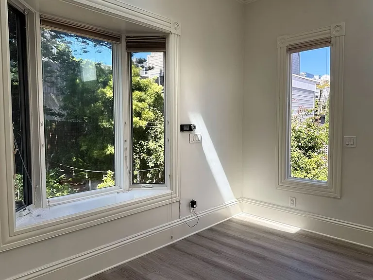 1914 Golden Gate Ave — Photo 63