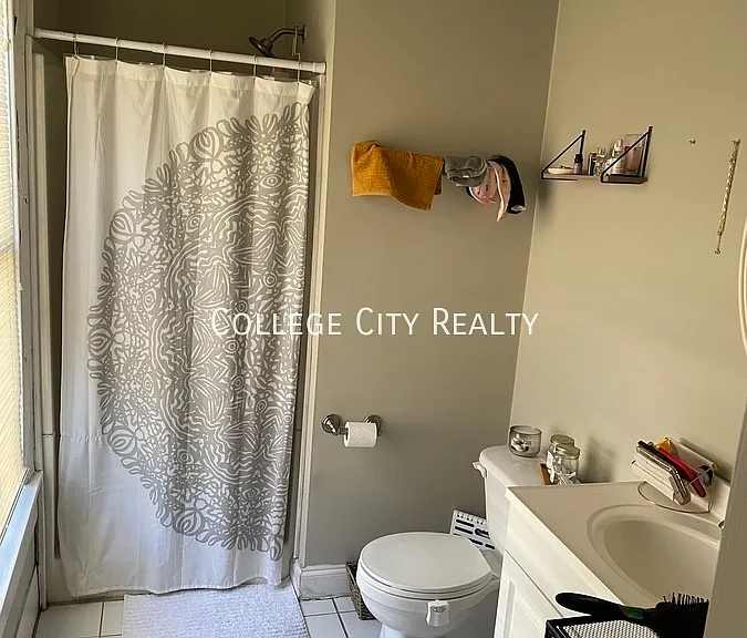 1631 3rd Ave — Photo 5