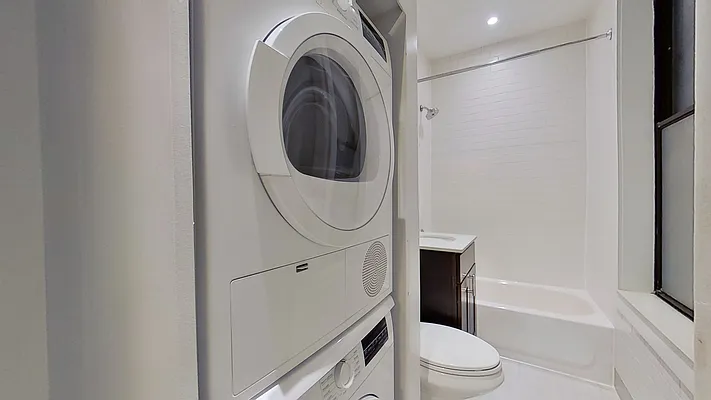 Rented by Compass | media 20