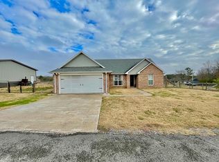 2121 N Amelia Ct, Tahlequah, OK 74464