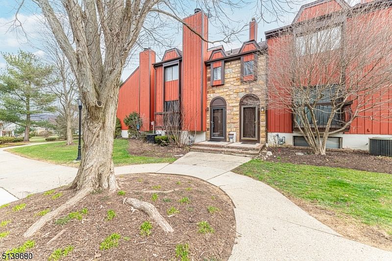 15 Schindler Sq, Hackettstown, NJ 07840 Zillow