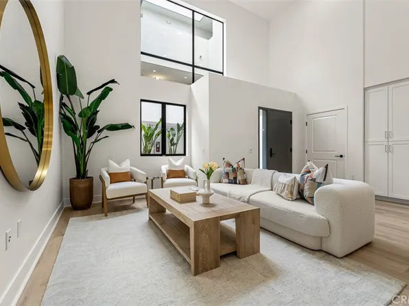 24722 Del Prado #204, Dana Point, CA 92629
