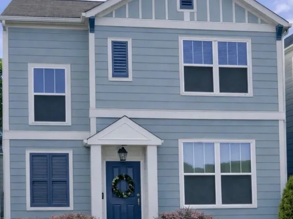 808 Lyndon Station Dr, Pineville, NC 28134