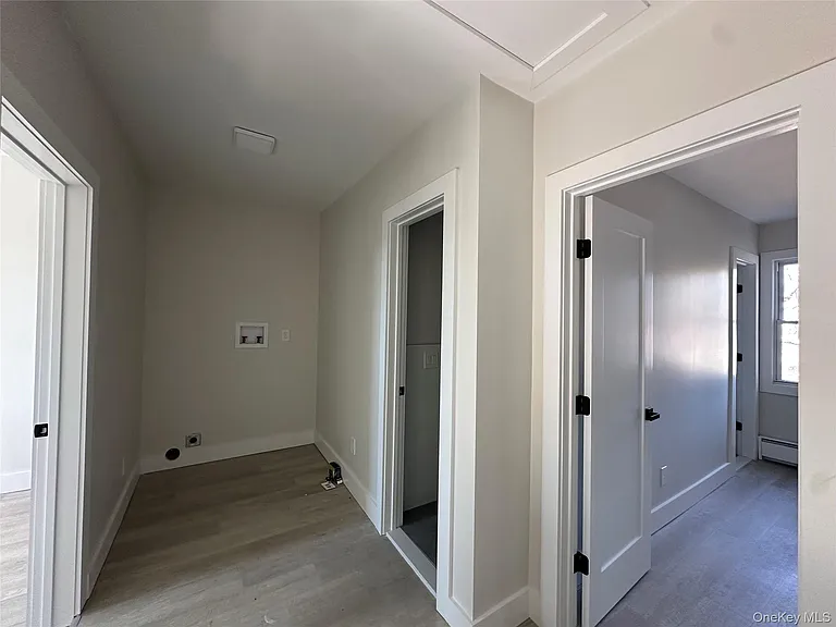 1445 Burlingham Rd — Photo 21