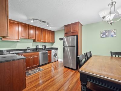 1410 Skyline Dr UNIT 11, Lowell, MA, 01854
