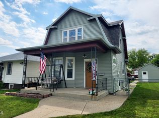 414 N 12th St, Bismarck, ND 58501