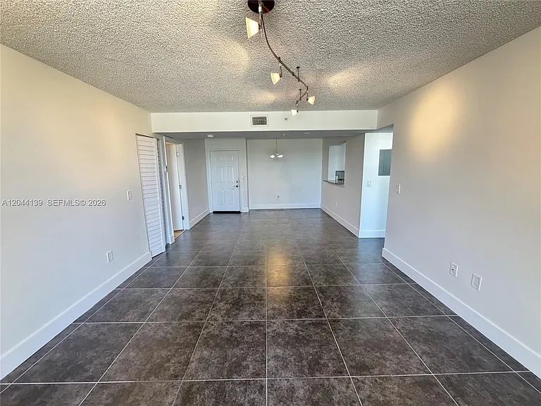 2711 Ocean Club Blvd #203 — Photo 5