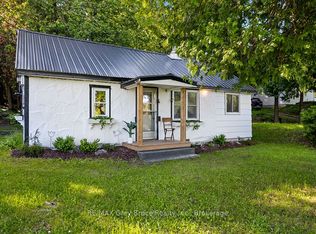 609 Stokes Bay Rd, Northern Bruce Peninsula, ON N0H 2M0
