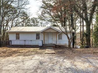 251 E Killian St, Canton, GA 30114