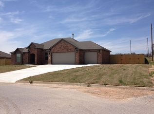 8661 S Ruth Ln, Bentonville, AR 72712