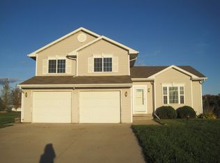 N5232 Rexford Rd, Shiocton, WI 54170