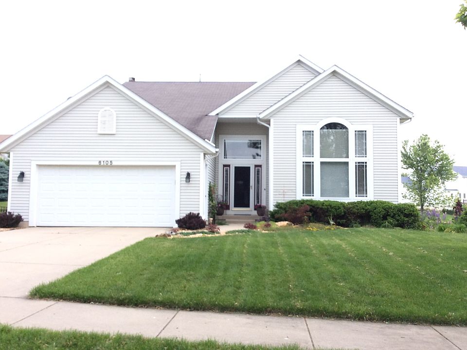 1st image of 6105 Statler Dr SE