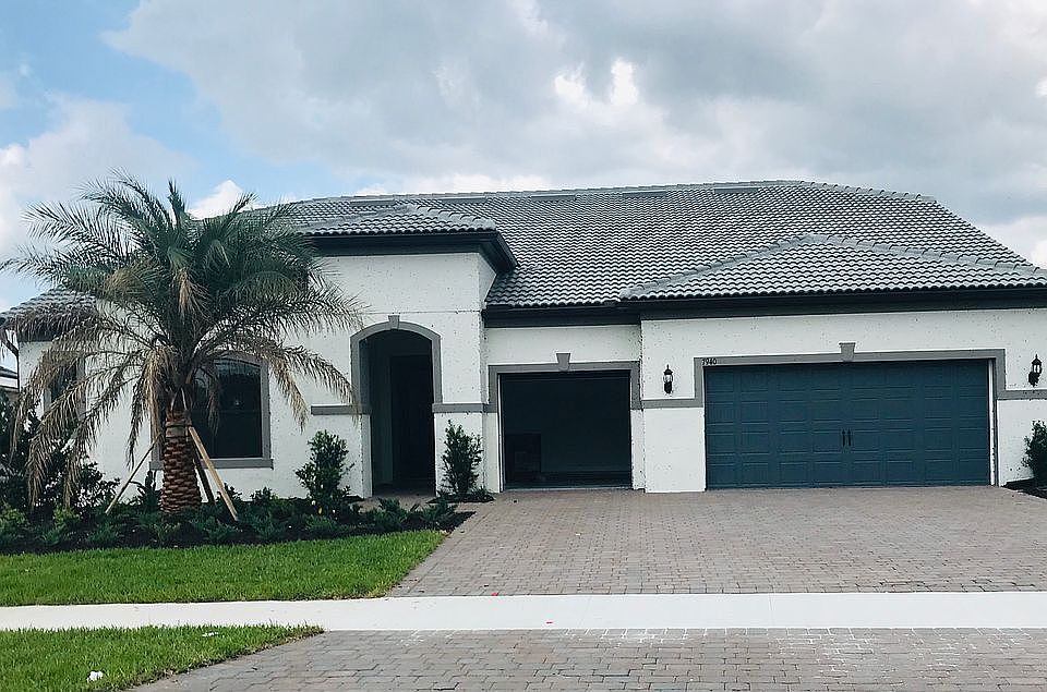 1st image of 7940 Grande Shores Dr