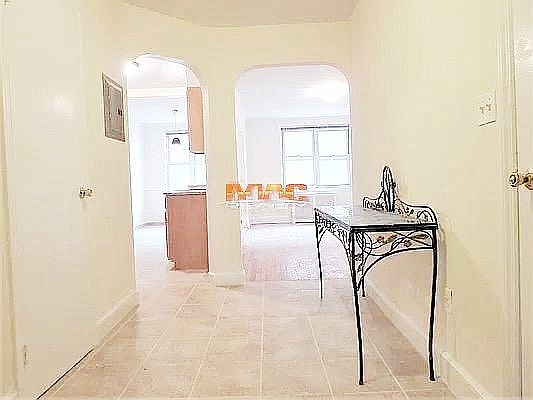 2nd image of 30-50 42nd St #3