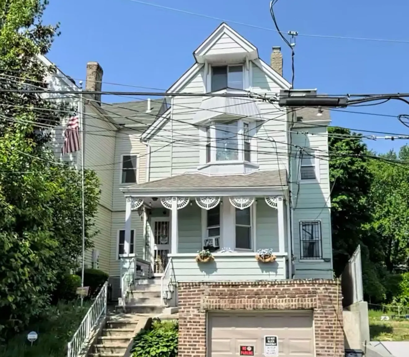 2 bed, $2,997 — Photo 1