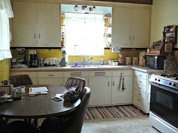 2nd image of 509 E Stanton St