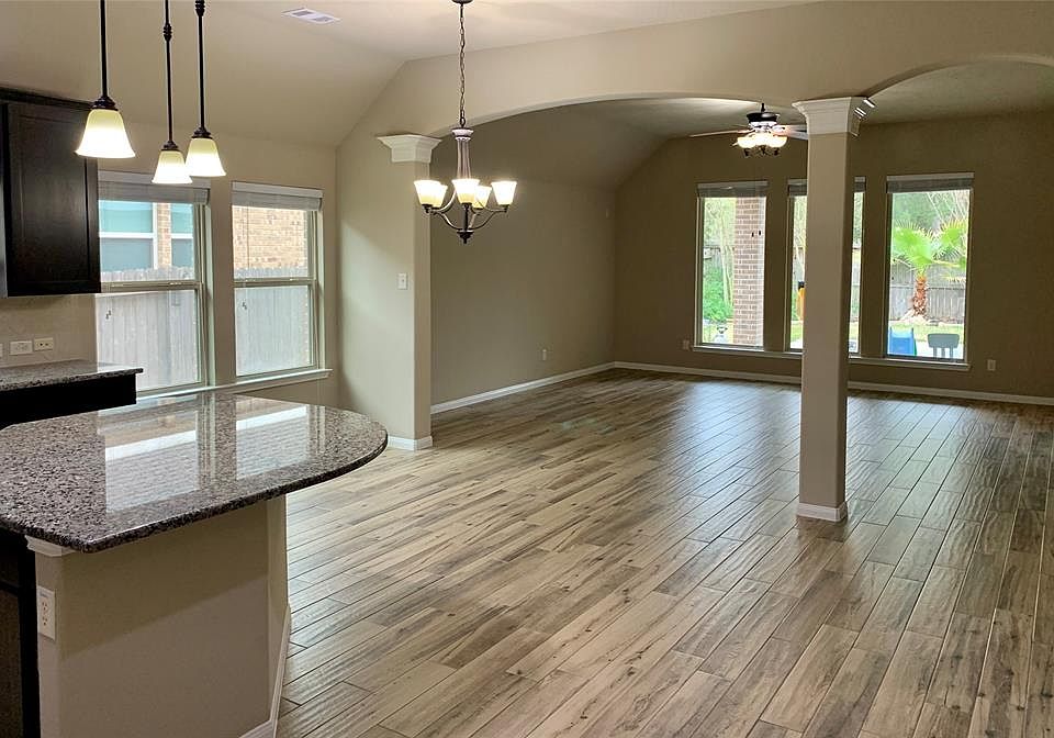 1st image of 4923 Grand Chateau Ln