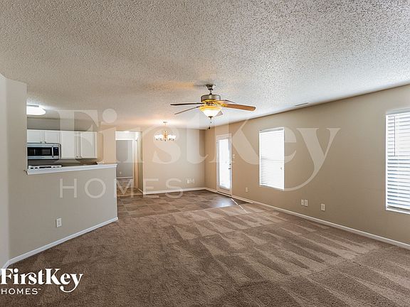 3rd image of 12121 Belfry Dr