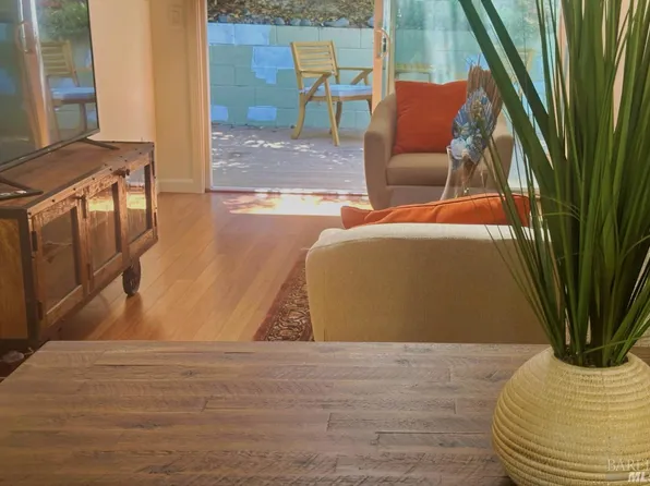 46 Chalda Court, San Rafael, CA 94903